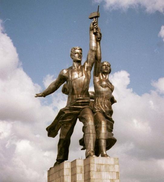Скульптура в СССР